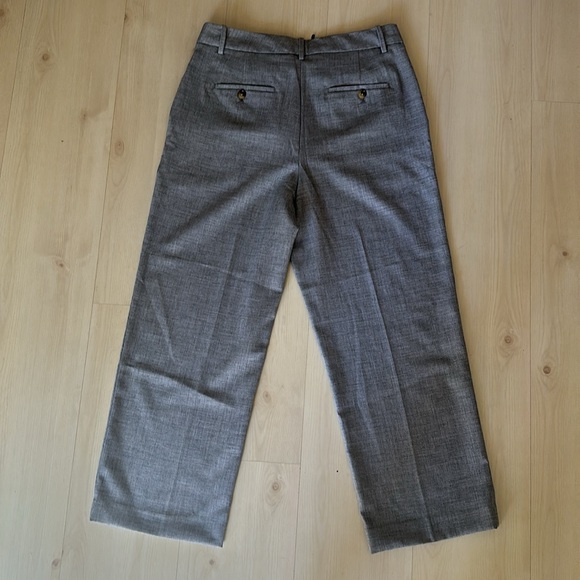 Banana Republic Light Blue Linen Pants - Picture 2 of 4